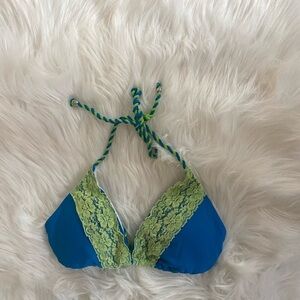 RELLECIGA blue and lime green lace bikini top. Padded size XL